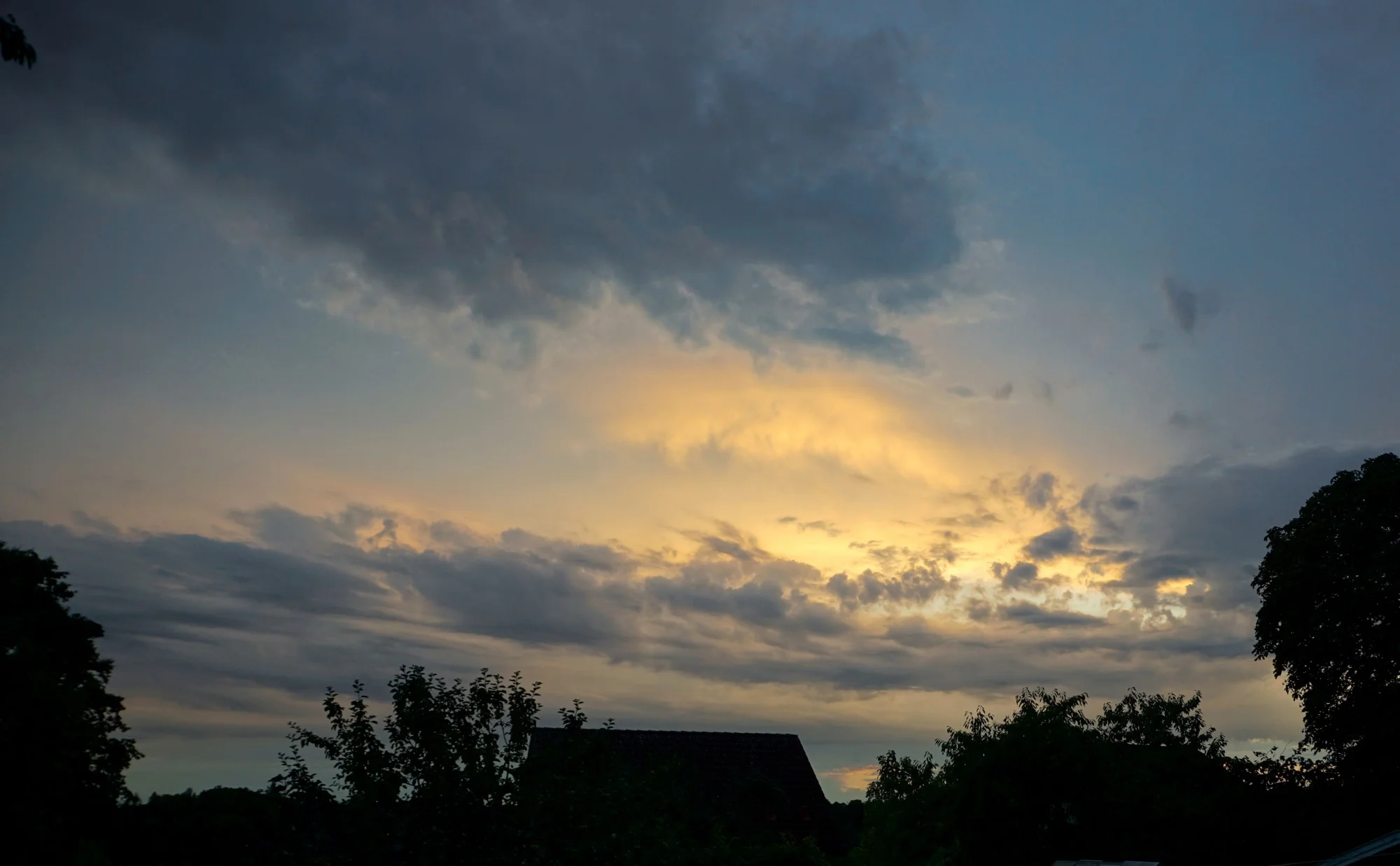 25hmml20.webp