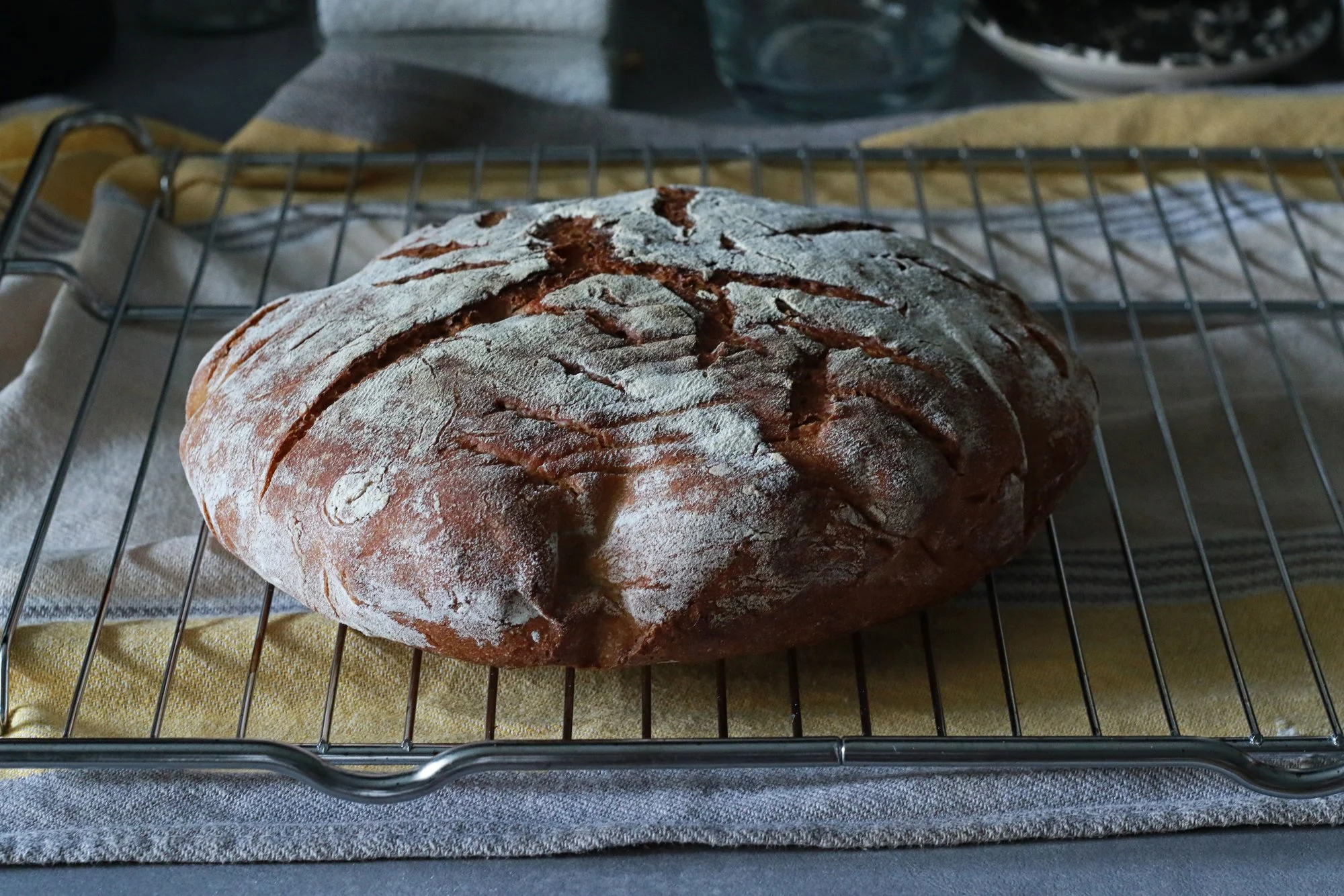 Hausbrot (meist Weizen).webp