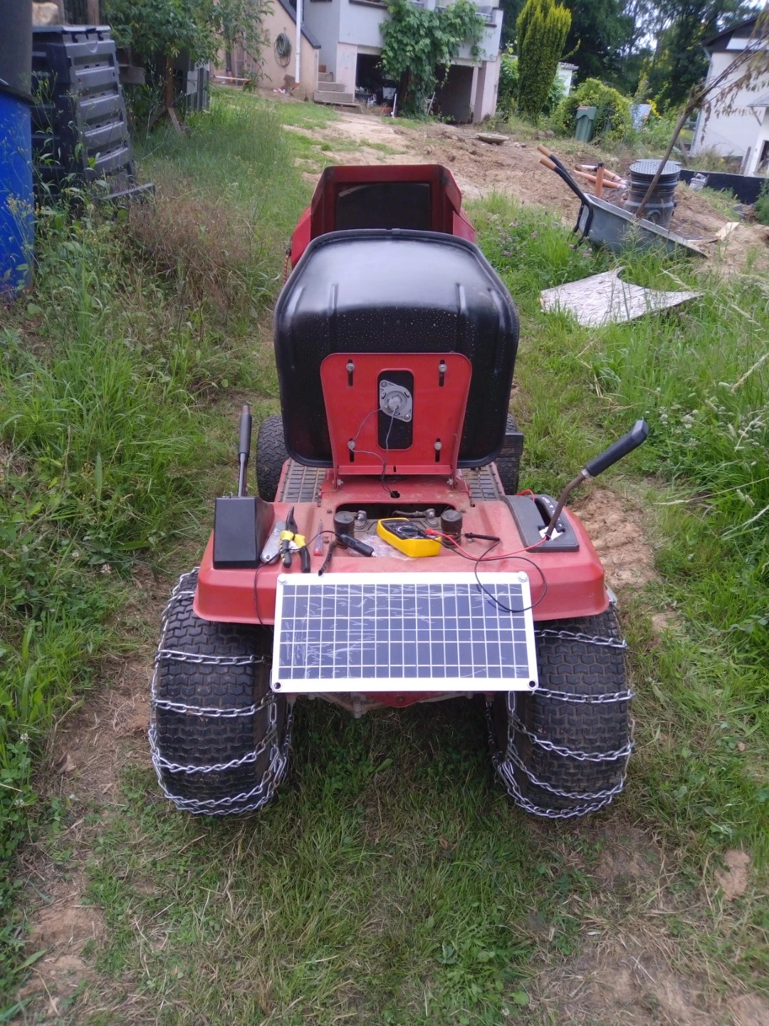 KW27_Photovoltaik_Holzunterstand1_034.webp