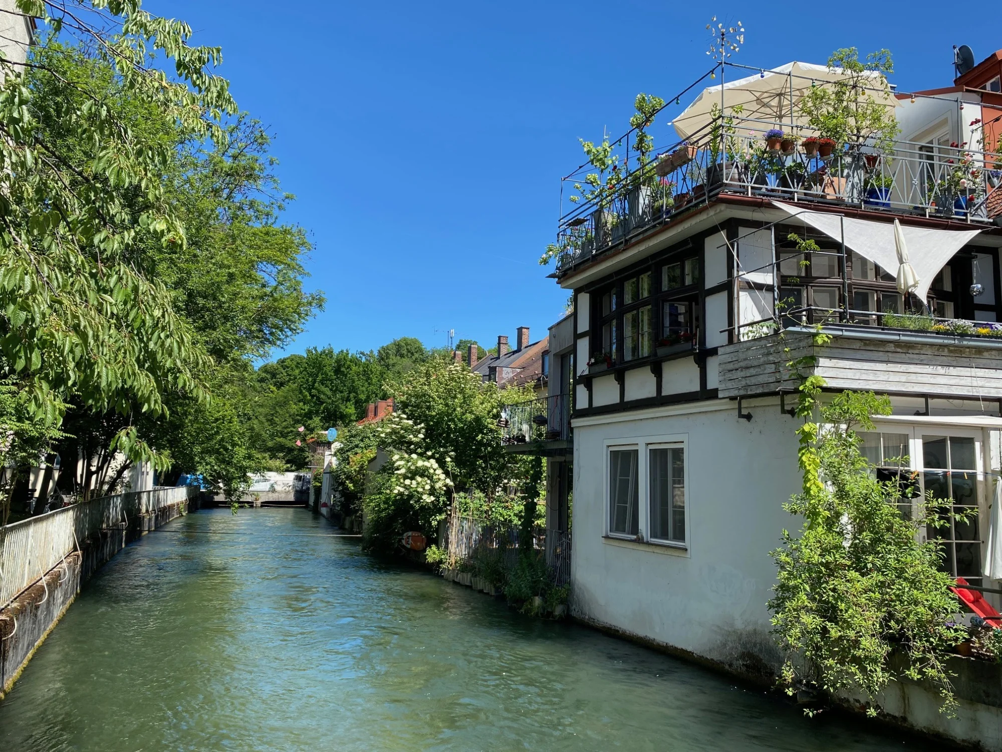 Mondstraße.webp