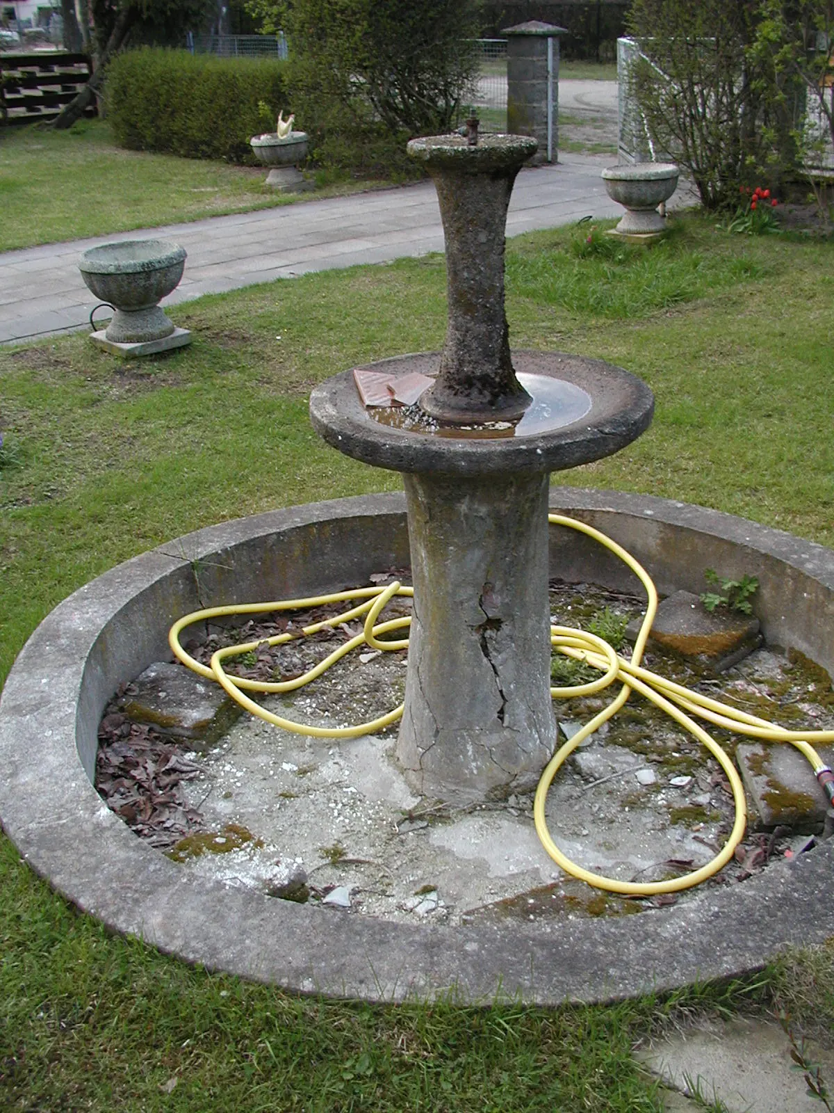 Alten Springbrunnen restaurieren?