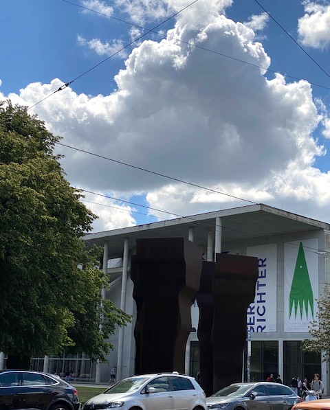 Pinakothek der Moderne.jpg