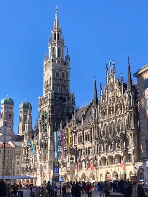 Rathaus.webp