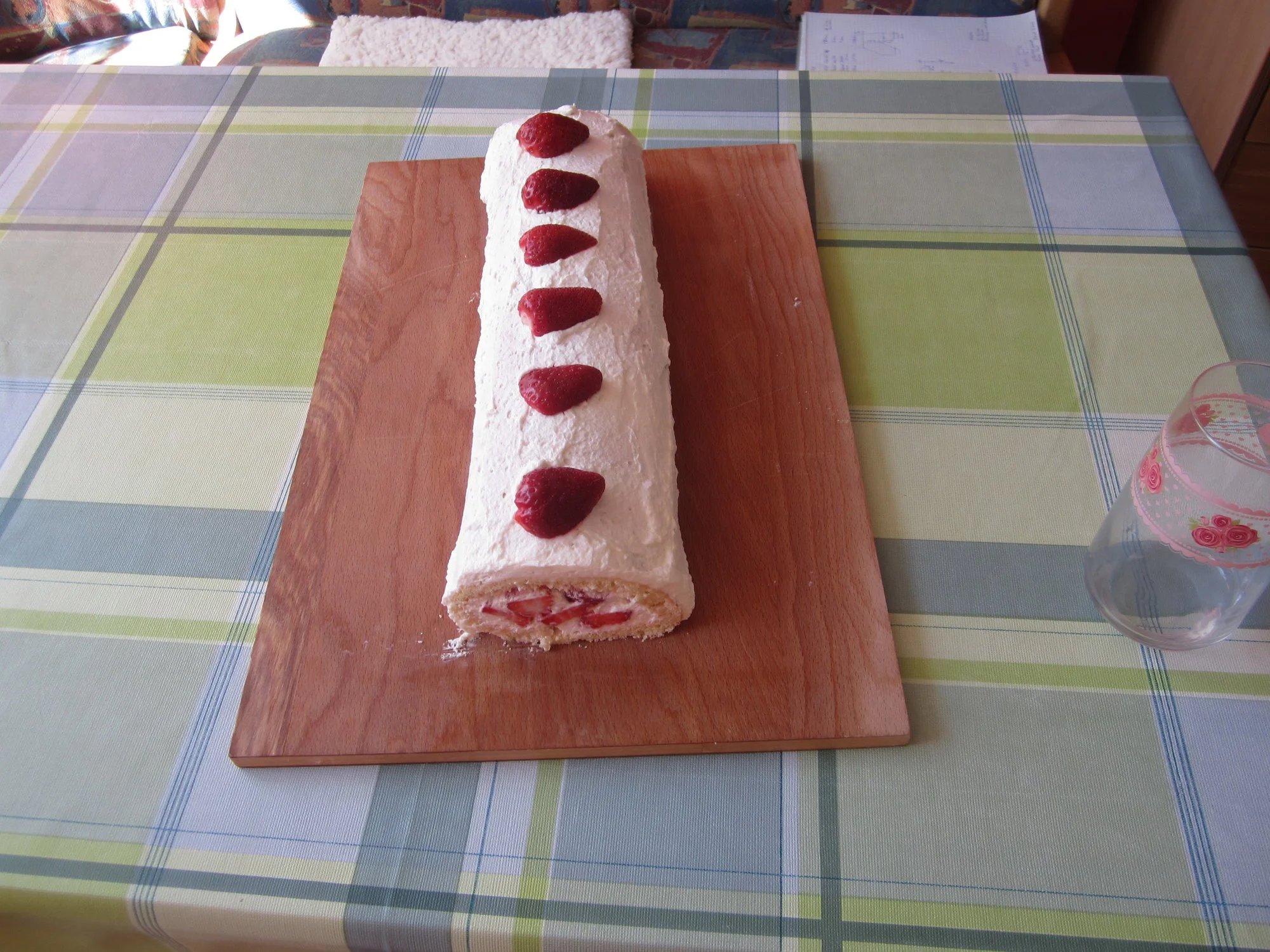 Roulade Erdbeer-Sahne.webp