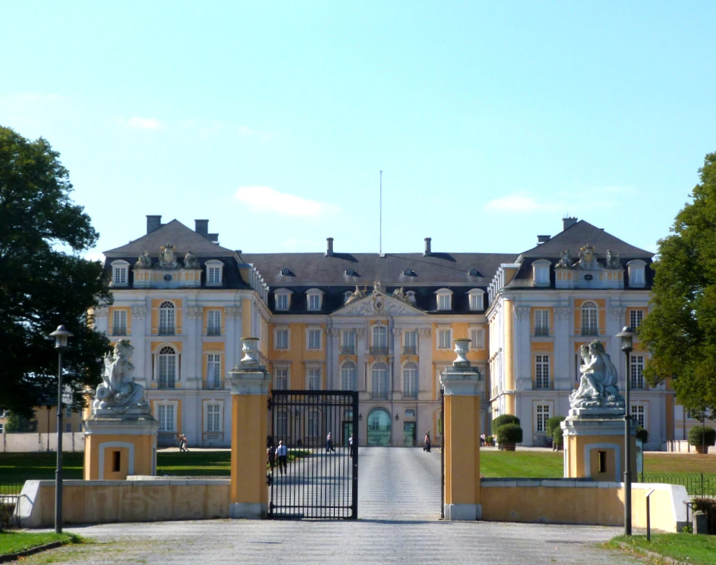 Schloss Augustusburg.webp