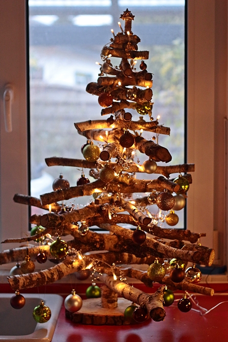 Weihnachtsbaum_geschmückt1_700.JPG