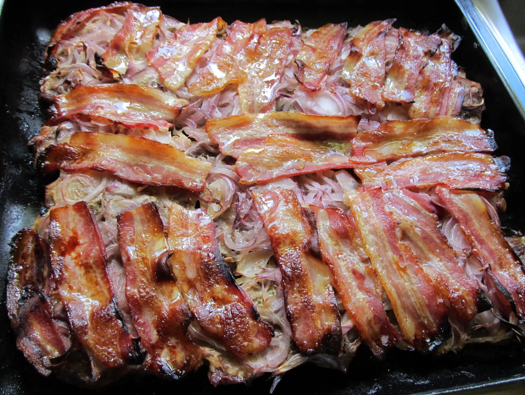 Zwiebel - Nackensteaks auf dem Blech -sehr gut (2).webp