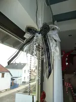 Kugel mit Schleife 002.webp