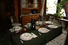 Gedeckter Tisch (3).webp