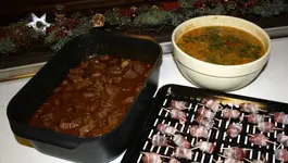 Datteln, Schmortopf und Suppe.webp