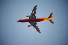 Flugzeuge im Landeflug 26.webp