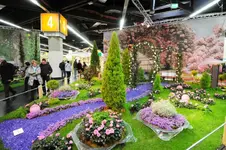 10FGT_Gartenwelt Rosengarten.webp