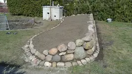29032011012.webp