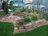 teichbeetmauer1.webp