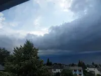Wolkenfront juni 2011(1).webp