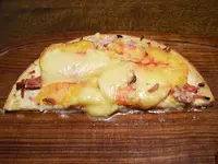 Elsässer Flammkuchen mit tomaten.webp