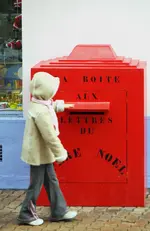 Weihnachtsmann-Briefkasten.webp