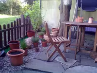 29042012435.webp