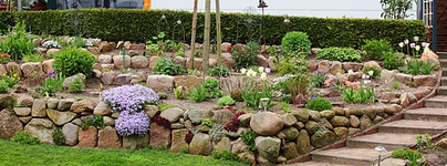 aus dem Garten Hangbeet rechts_mini.webp