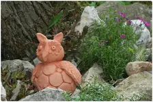 Eule im Steingarten.webp