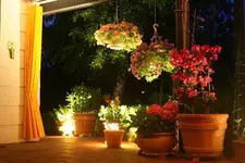 Terrassebei Nacht_3_klein.webp