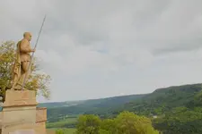 2012_0925Herbst0019 burg.webp