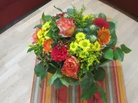 002.webp