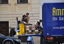 bienchen60 Pause.webp bienchen60 Pause.webp