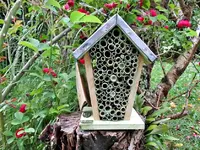 Insektenhotel v.webp