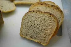 DSC_2977_Scheibe_Brot.webp