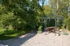 x Kiesplatz Spätsommer.webp