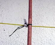 Tomatenstangen- Halterung.webp
