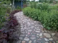 Feldsteinbeetweg4_6_13.webp