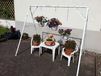 Topfgarten nimmt Gestalt an.webp