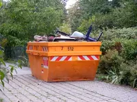 Container 002.webp