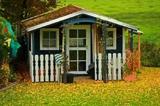 Gartenhaus im Herbstlook_1024.webp