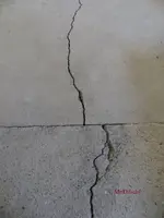 H_Riss_Betonboden_10.2013_mr.ditschy.webp