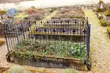 2014_0106winter0009 friedhof.webp