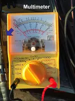 G_Mähroboter_Problem_Multimeter_Pfeil__03.2014_mr.ditschy.webp