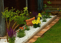 Beet_kurzer Schenkel_grün_weiss_gelb_terracotta_500.webp