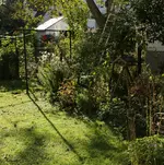 hinterm_haus.webp