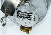 PERROT-TV-48-Typenschild.webp
