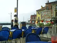 2003040515.webp