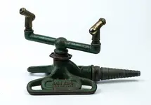 RAIN-KING-LAWN-SPRINKLER-BRITISH-MADE-1.webp