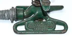 RAIN-KING-LAWN-SPRINKLER-BRITISH-MADE-3.webp