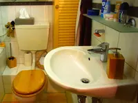 002.webp