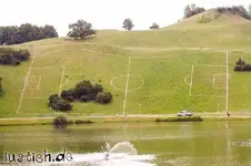 fu(n)ssballplatz.webp