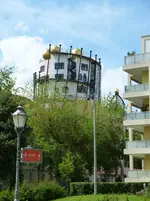 P1070062 Hundertwasserhaus Magdeburg.webp