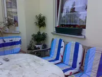 24052009376.webp