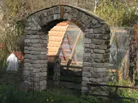 003.webp